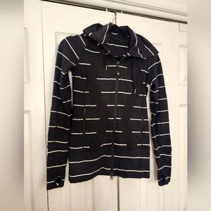 EUC Size 2 Lululemon Jacket